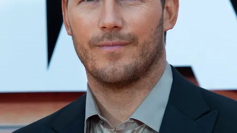 英国大力士大赛：160kg高翻计时赛引发热议，热议度飙升！